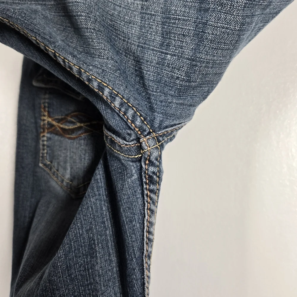 Rue 21 Y2K Low Rise Flare Leg Blue Denim Jeans Juniors Size 1/2